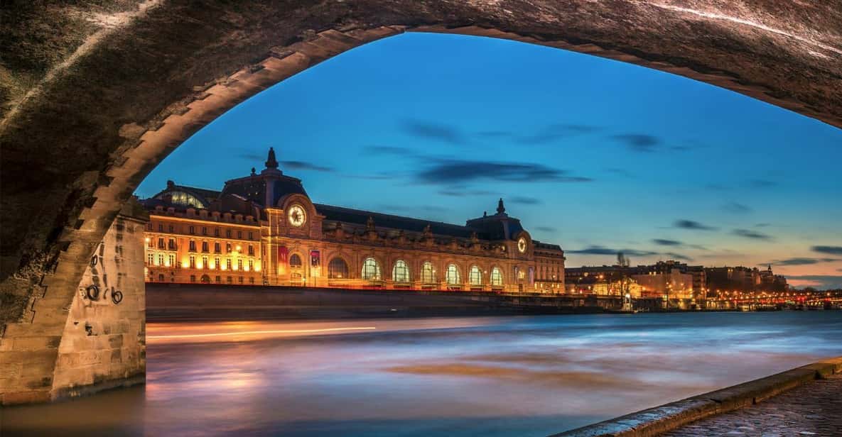 Paris: 3-Course Dinner Cruise on the Seine River