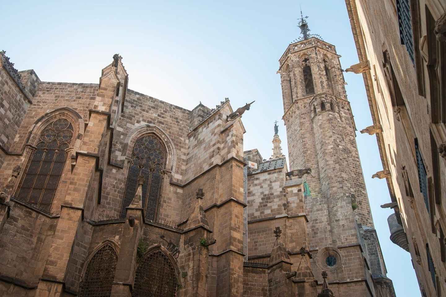 Barcelona: Old Town and Gothic Quarter Walking Tour
