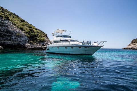 From La Maddalena or Palau: Maddalena Archipelago Yacht Trip