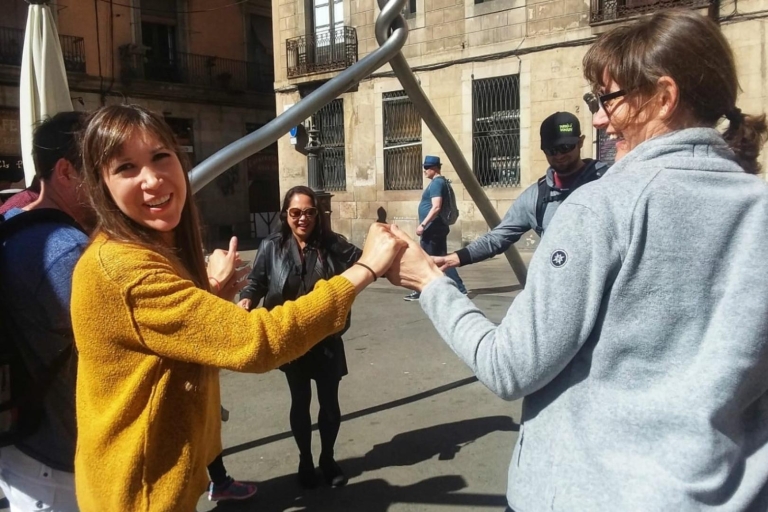 Barcelona markeert Halve dagtour met kleine groep met pick-upTour in het Spaans