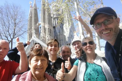 Barcelona & Sagrada Familia Halve dagtour met hotelovername