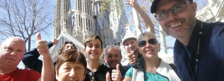 Barcelona & Sagrada Familia Half-Day Tour with Hotel Pickup