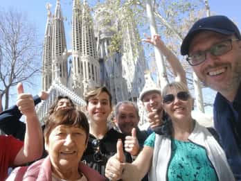 Barcelona & Sagrada Familia: Halbtagestour mit Hotelabholung Barcelona & Sagrada Familia: Halbtagestour mit Hotelabholung