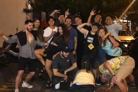 Lima: Tour de festa em Miraflores com bar Crawl e bebidas