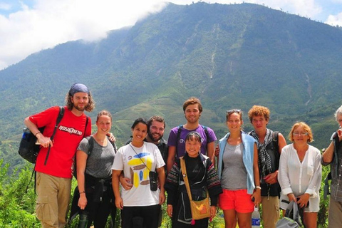 Från Hanoi: Sapa Tour w Fansipan Peak och Limousine Transfer4-stjärnigt boende med hotellhämtning