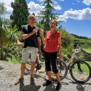 Penedès: Ruta Autoguiada en Bicicleta con Visita a Bodegas