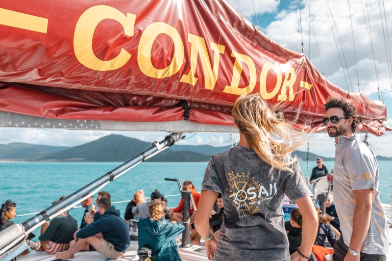 Pfingstsonntag-Inseln: 3-Tage-2-Nächte-Segelboot-Abenteuer3 Tage/2 Nächte Segeltour auf dem Condor-Schiff