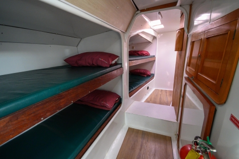 Islas Whitsunday: Aventura en velero de 3 días y 2 nochesExcursión a Vela de 3 Días/2 Noches en el Barco Broomstick