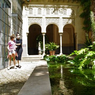 Гранада: экскурсия по садам Карменес
