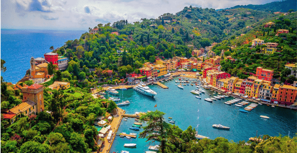 Von Mailand aus: Ganztagestour Genua & Portofino