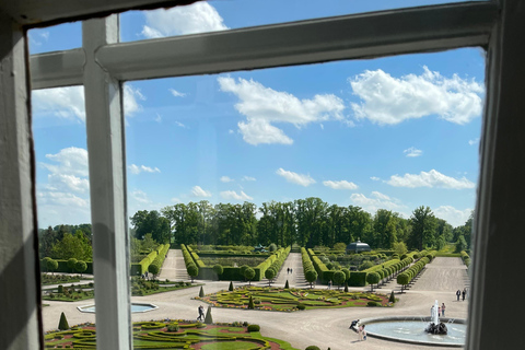 Au départ de Riga : excursion à la colline des croix, au palais de Rundale et à Bauska