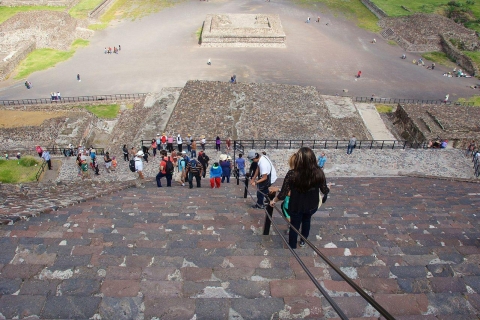 Mexico-stad: privétour Teotihuacan, Acolman en Piñatas