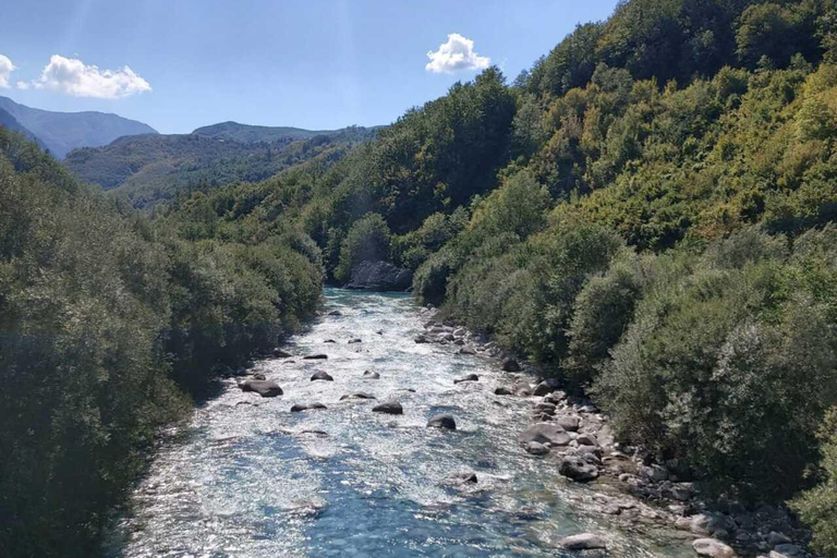 From Shkoder: Theth Full-Day-Tour, With lunch.