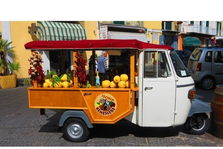 De Nápoles: Passeio de um dia em Ischia com passagens de balsa e almoçoDe Nápoles: Viagem de 1 dia a Ischia com ingressos para a balsa e almoço