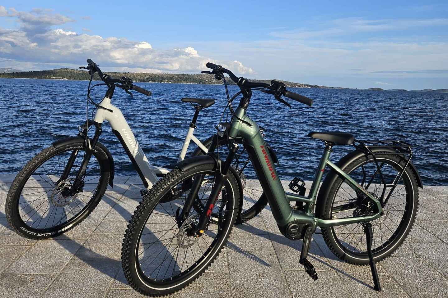 Sali: E Bike Rental with Helmet and Lock - E Bike Rental in Sali, with Helmet and Lock