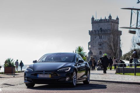 Lisbon: Full-Day Private Tour in Tesla