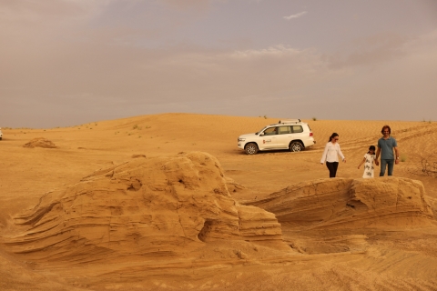 Dubai: ochtendwoestijnsafari met kameelrit en sandboardenGedeelde groepsreis