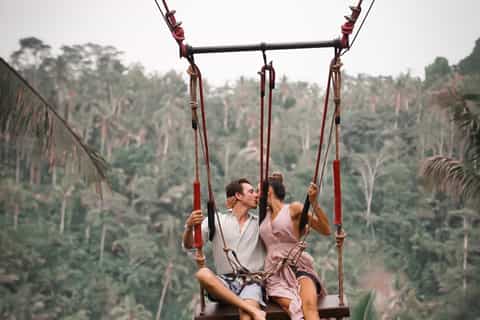 Ubud: tour privado al santuario del bosque de los monos y columpio en la jungla