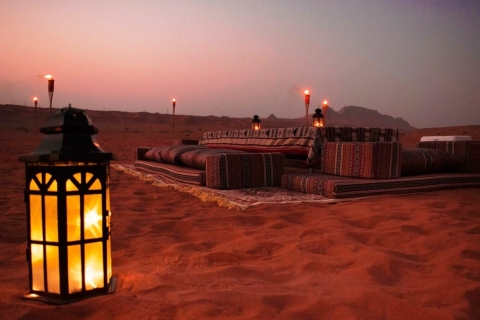 Mleiha Wüstensafari mit Sandboarding, Sternenbeobachtung & Abendessen