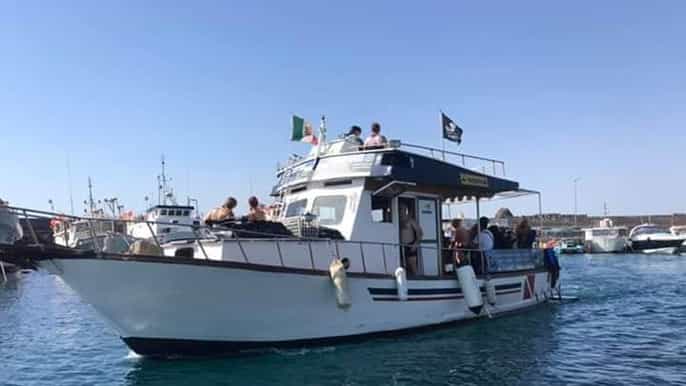 catania tour in barca di 4 ore e snorkeling