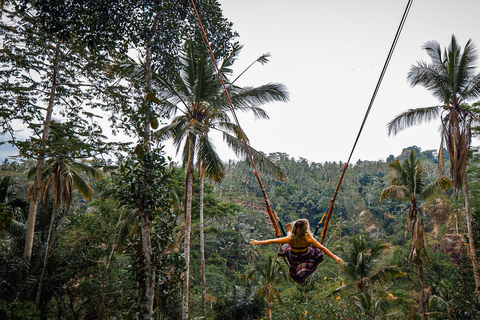 Bali: tour privado personalizado con una guía femeninaTour de día completo