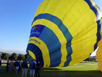 Barcelona: Viaje en globo aerostático con transporte opcional