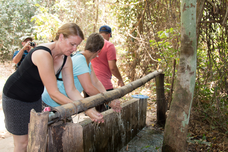 Ho Chi Minh: Tour to Cu Chi with Ben Dinh Tunnels Group Tour