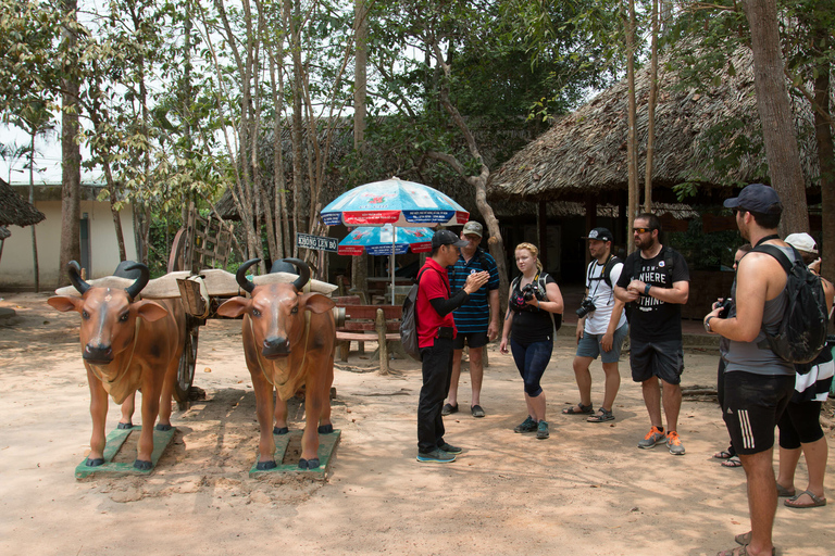 Ho Chi Minh: Tour to Cu Chi with Ben Dinh Tunnels Group Tour