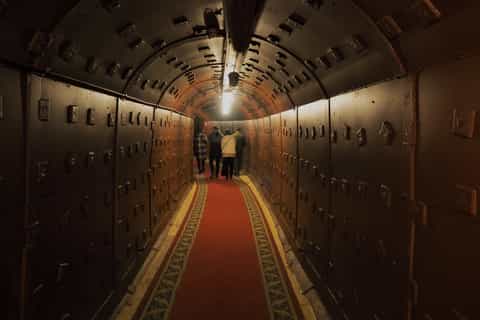 Moscow: Bunker-42, Dinner, and Moscow Metro Guided Tour