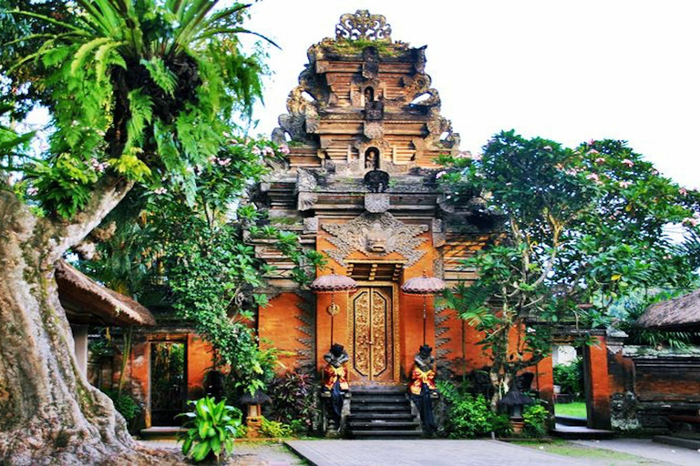 Ubud: Private Abendtour mit Legong Dance Performance