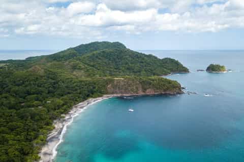Tamarindo: Dream Chaser Catamaran Sunset Cruise