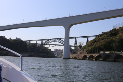 Porto: River Douro Cruise with a Fisherman Private Tour