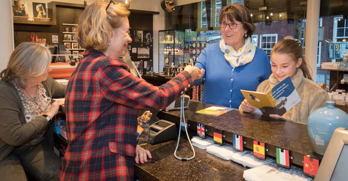 Afbeelding 4 van Delft: entree voor museum Vermeer Centrum Delft