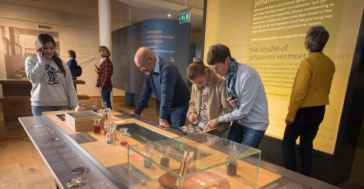 Afbeelding 3 van Delft: entree voor museum Vermeer Centrum Delft