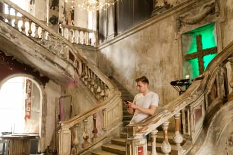 St. Petersburg: Chernyshevskaya Audio-Guided Walking Tour