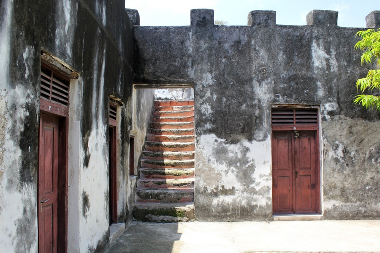 Bagamoyo Historical Tour - Everyday Bagamoyo: Historical Tour