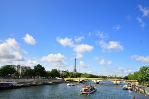 Pariisi: Riemukaaren sisäänpääsy Seinen risteilyllä