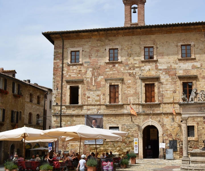 Montepulciano: Winery Tour and Tasting