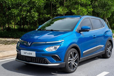 Hanoi: Private Airport Transfer (EV Available) Hanoi Old Quarter To Airport