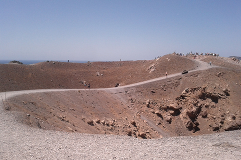 Santorini: Private Motorboat Cruise and Volcano Hike Daytime 4-Hour Private Motorboat Cruise & Hike