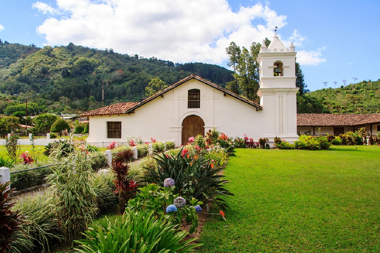 San José : points forts de Cartago, volcan Irazu et sources chaudesVisite privée