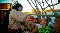 Cozumel, Pirate Ship Cruise avec bar ouvert, dîner et spectacle - Housity