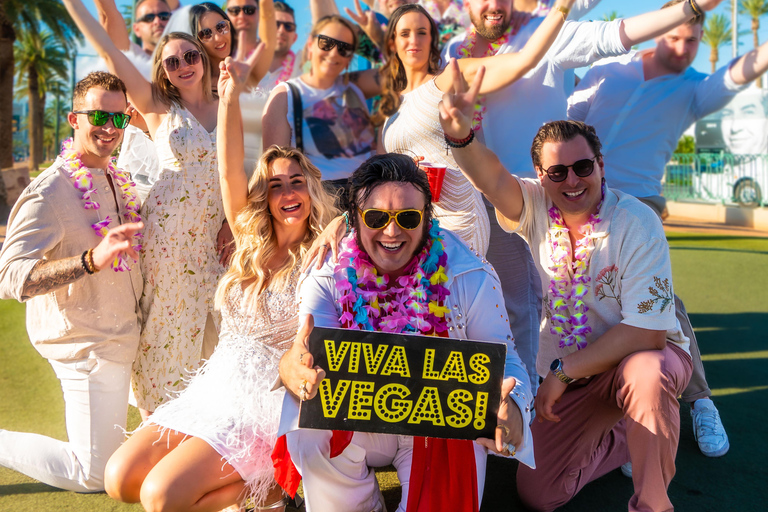 Las Vegas: Elvis Bruiloft met Las Vegas Teken Inclusief Foto&#039;s