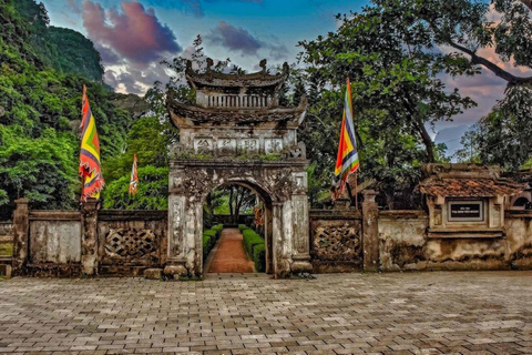 Hanoi: Ninh Binh Tour och Ha Long Bay Cruise 3-dagarsutflyktHanoi: Ninh Binh Tour och kryssning i Ha Long Bay 3-dagarsutflykt