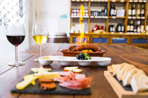 Lisbon: Private 3-Hour Food and Wine Tour