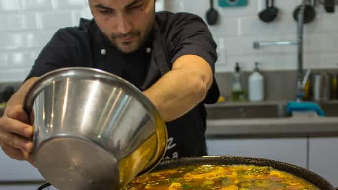 Sevilla: Clase de Cocina Española con Cena