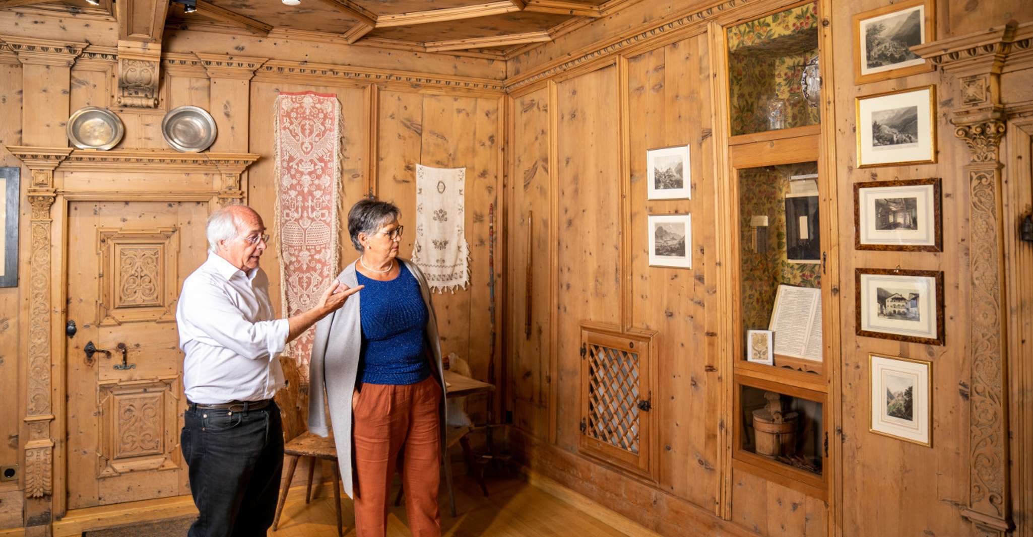 Scuol, 2.5-Hour Village Guided Walking Tour - Housity