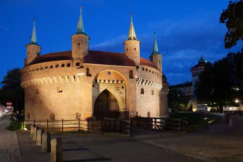 Krakow: Private Guided Mystery Walking Tour