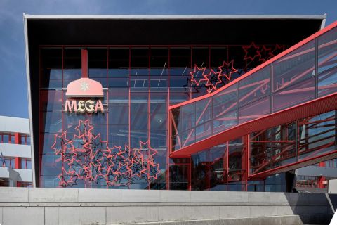 La Coruña: Guided Tour at MEGA - Mundo Estrella Galicia