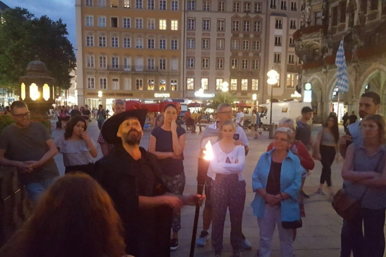 Munich : Visite guidée du veilleur de nuit avec torche